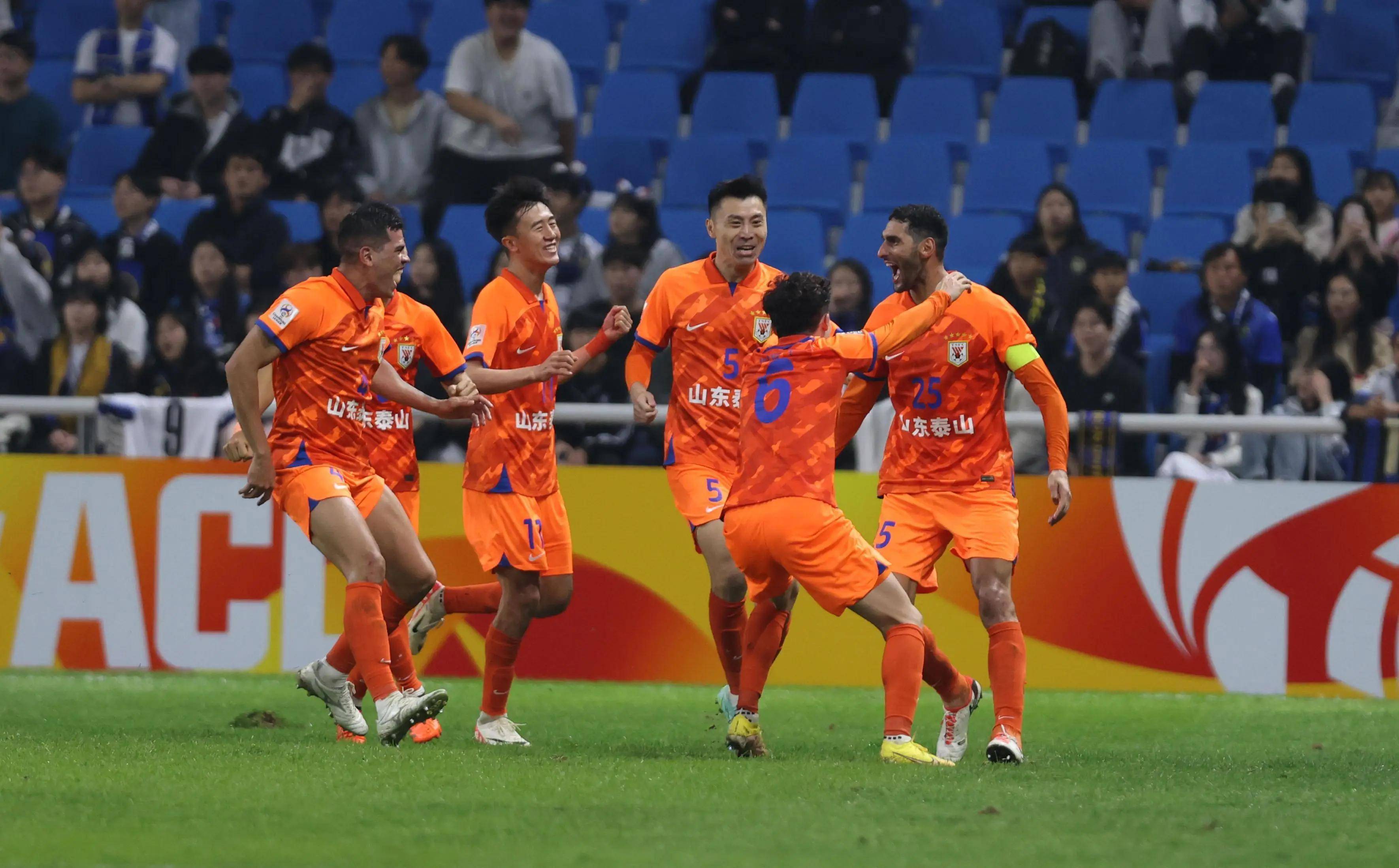 乐鱼官网国际比赛日山东泰山备战CBA季后赛，临场应变细节曝光，管理层满意，年轻球员得到机会的简单介绍