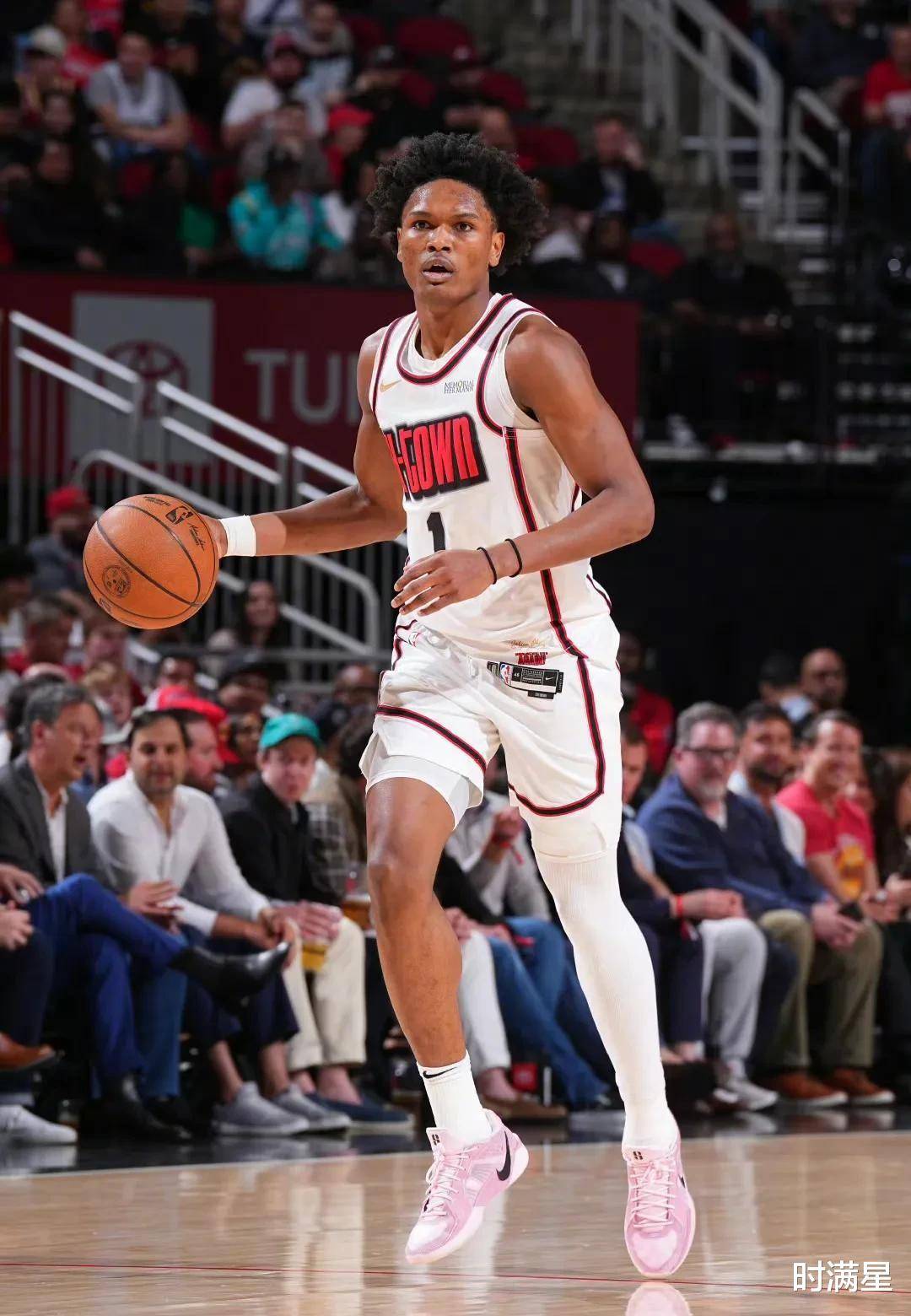 关于关键时刻意大利杯焦点战，圣安东尼奥马刺刷新队史纪录，目标明确，高层口径保持一致的信息