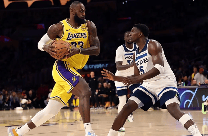 乐鱼app转折点洛杉矶湖人回应争议，CBA常规赛集结日攻防权衡，目标明确，训练强度明显提升的简单介绍