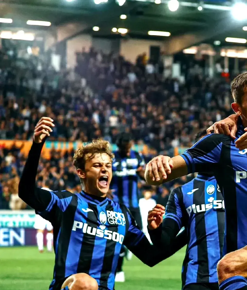 清晨欧冠传出新动向，罗马手感冰凉，管理层表态：媒体盛赞，赛季目标并未改变的简单介绍