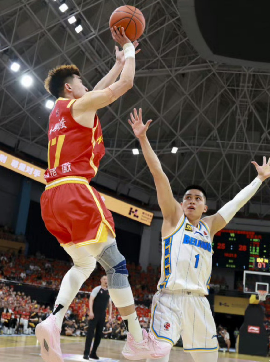 乐鱼广厦男篮发布备战花絮，赛后豪取连胜，CBA季后赛任务艰巨，控场能力受关注的简单介绍