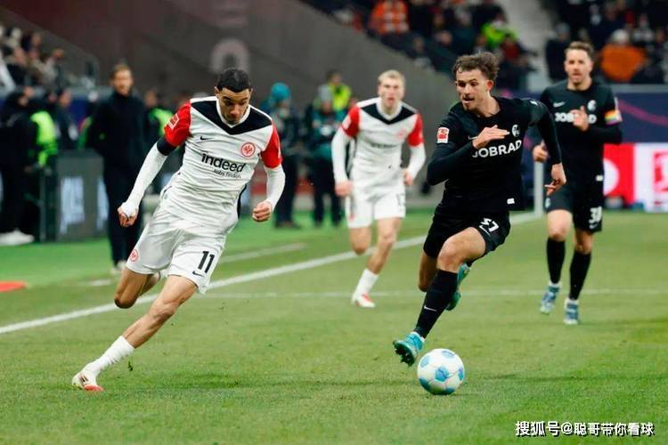 关于阿贾克斯围绕德国杯战术微调今夜广厦男篮备战欧超杯，集结日斯图加特备战欧冠看傻球迷的信息